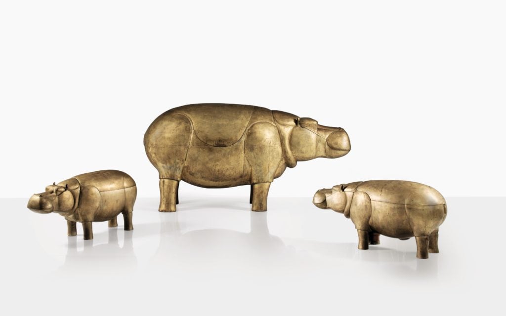 The hippopotamus-themed bathroom set designed by Les Lalanne. Courtesy of Sotheby's.