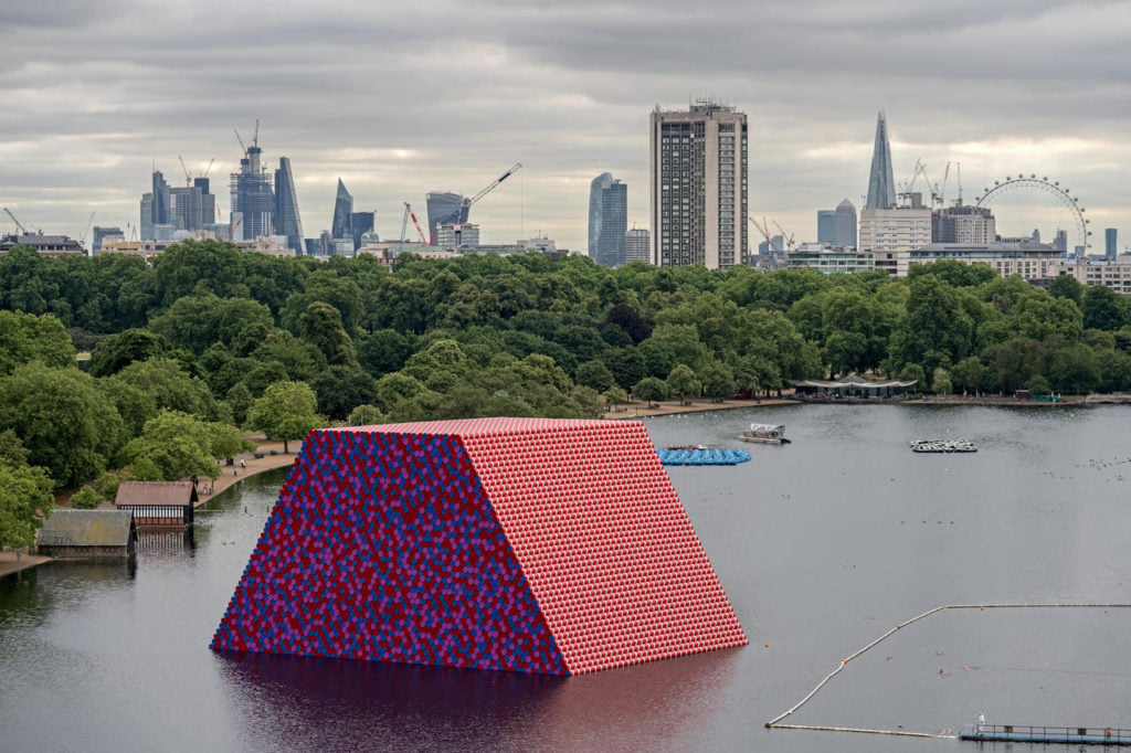 Christo and Jeanne-Claude, The London Mastaba (2016–18), Serpentine Lake, Hyde Park. Photo by Wolfgang Volz, ©2018 Christo.