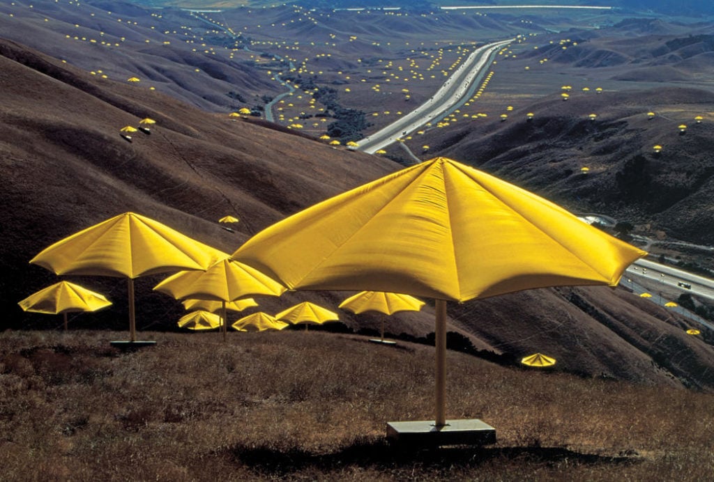 Christo and Jeanne-Claude, The Umbrellas (1984–91), Japan/USA. Photo by Wolfgang Volz, ©1991 Christo.