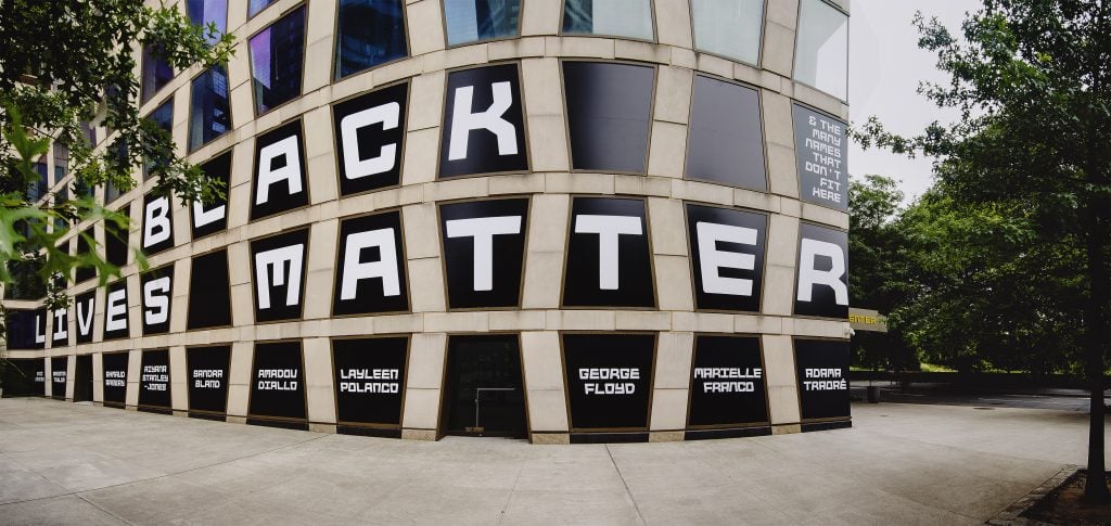 The Black Lives Matter installation at the Africa Center. Photo by Anita Ng, courtesy of The Africa Center.