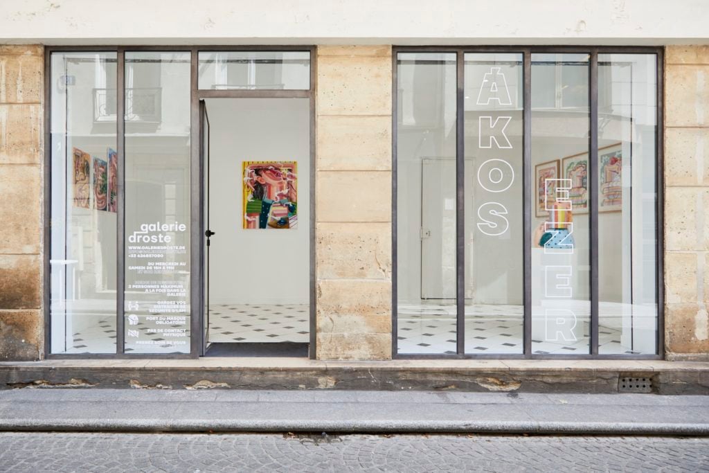 Installation view, "Ákos Ezer: Memories From the Future Paris + Online" at Galerie Droste, Paris. 