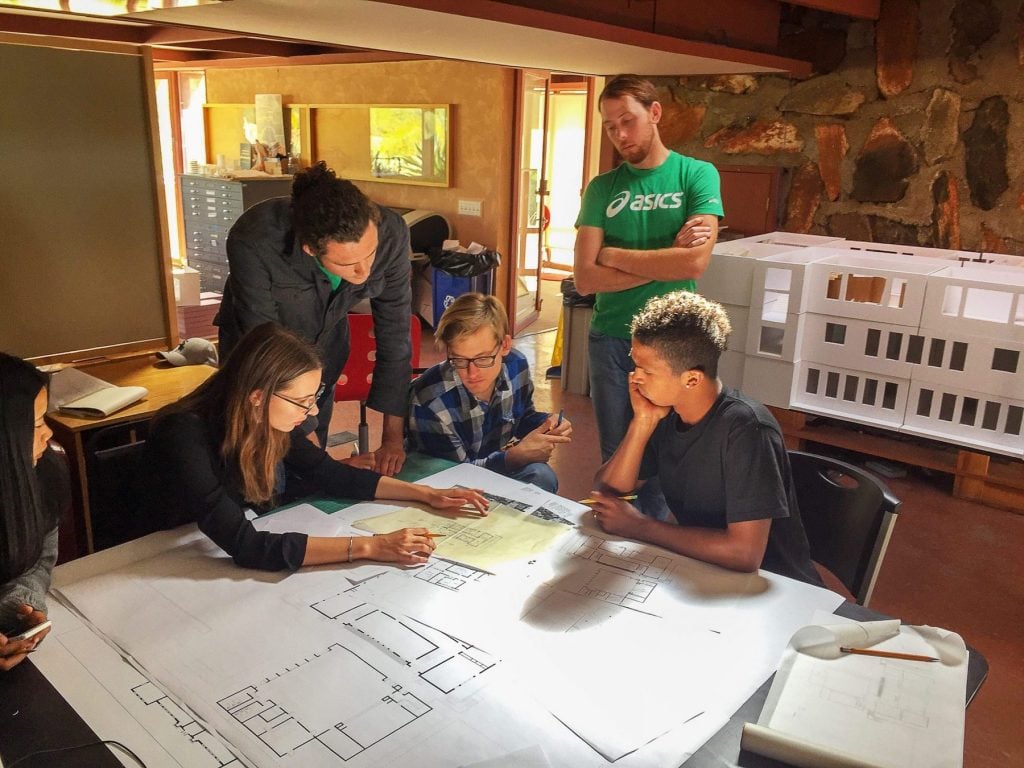 Promotional image showing students at School of Architecture at Taliesin. Image courtesy SOAT.