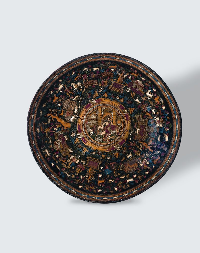 One of the Mexican lacquer pieces in the Hispanic Society collection includes this Periban lacquer batea (circa 1650). Photo courtesy of the Hispanic Society of America, New York. 