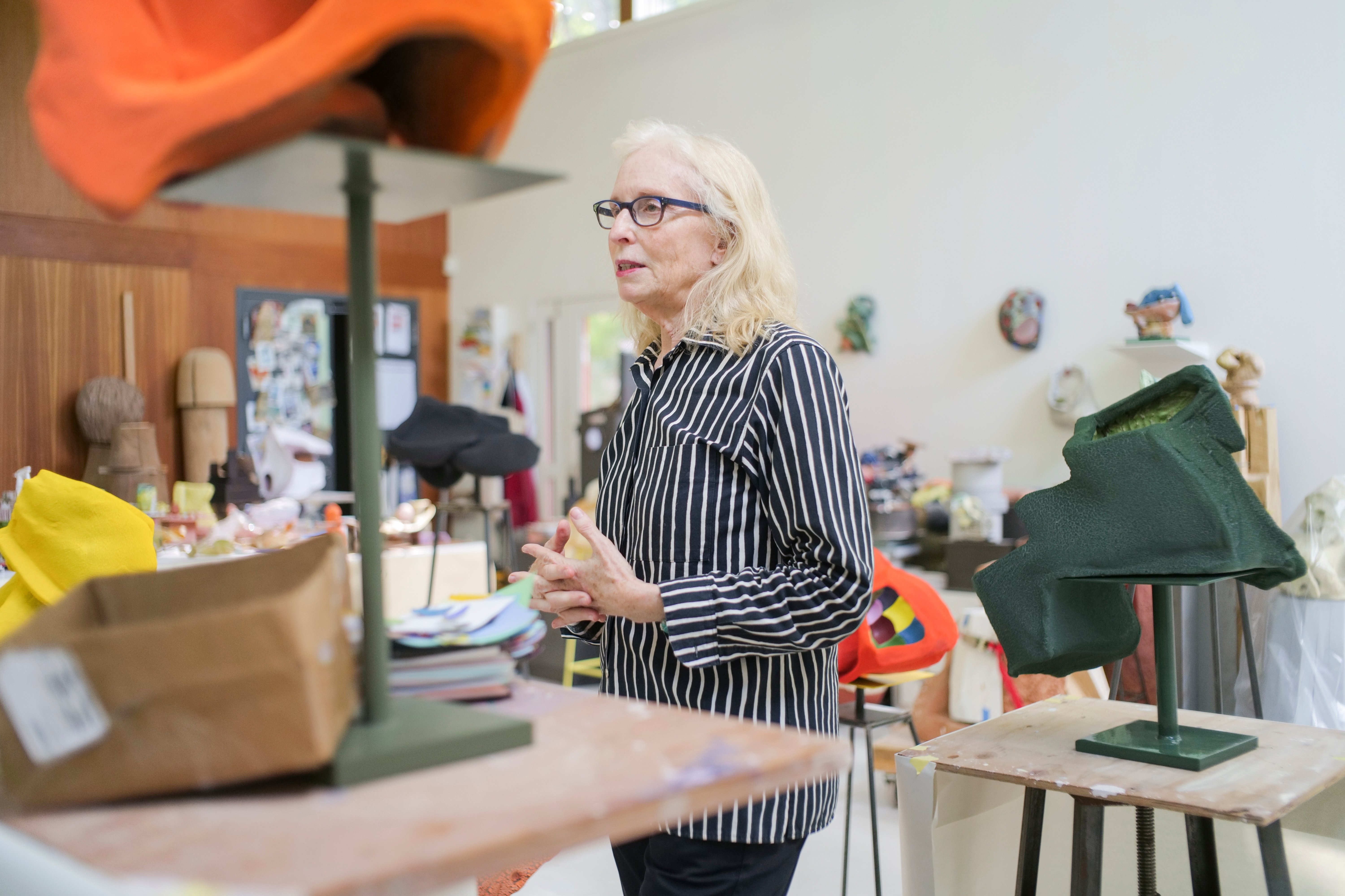 Arlene Shechet in her studio, Woodstock, NY © Arlene Shechet, courtesy Pace Gallery.