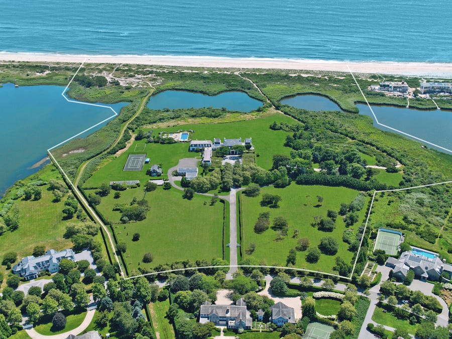 Jule Pond's massive 42-acre spread, which played the Roy family compound on an episode of <em>Succession</em>. Photo courtesy Bespoke Real Estate.