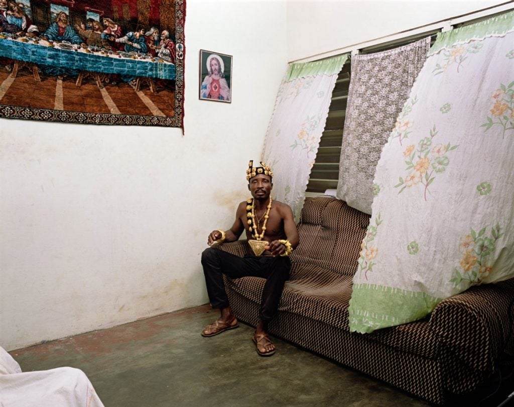Deana Lawson, Chief (2019). Courtesy of Sikkema Jenkins & Co., New York; and David Kordansky Gallery, Los Angeles.