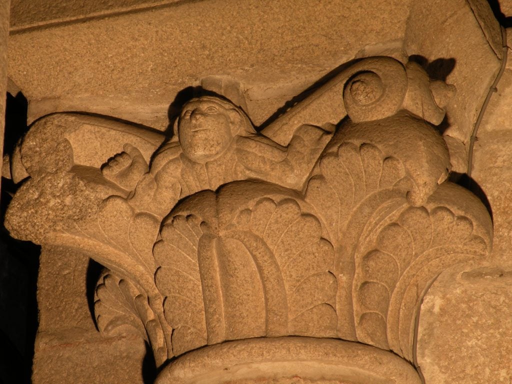 A carving discovered at the Santiago de Compostela Cathedral. Courtesy of Dr. Jennifer Alexander.