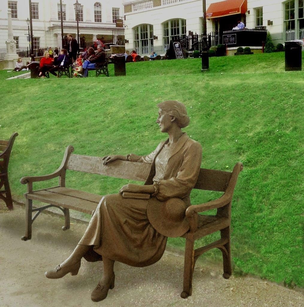 A rendering of Laury Dizengremel's sculpture of Virginia Woolf in Richmond, London. Photo courtesy of Aurora Metro Arts and Media.