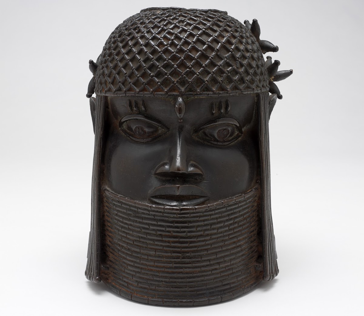 Benin bronze, Head of a King (Oba), probably 1700s. Deaccessioned by the Fine Arts Committee and Board of Governors, fall 2020. Photo courtesy of RISD.