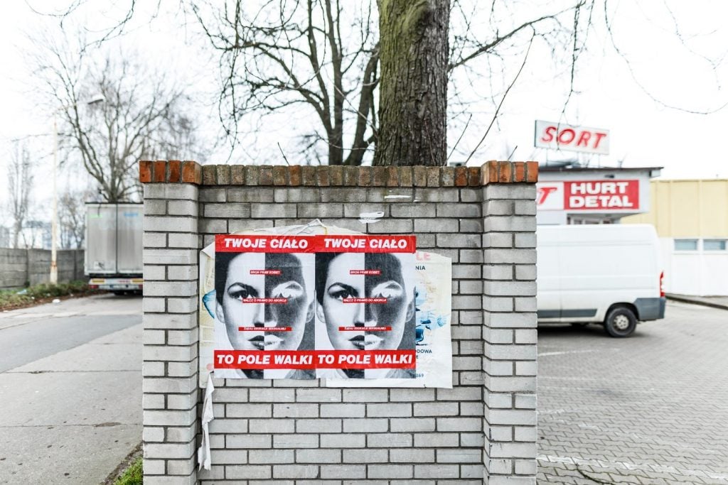 Barbara Kruger, Your Body is a Battleground (1989/1991) as seen on the streets of Szczecin, Poland. Photo by Andrzej Golc, courtesy of the artist, Sprüth Magers, Berlin, and the TRAFO Center for Contemporary Art, Szczecin. From the collection of the Ujazdowski Castle Center for Contemporary Art, Warsaw.