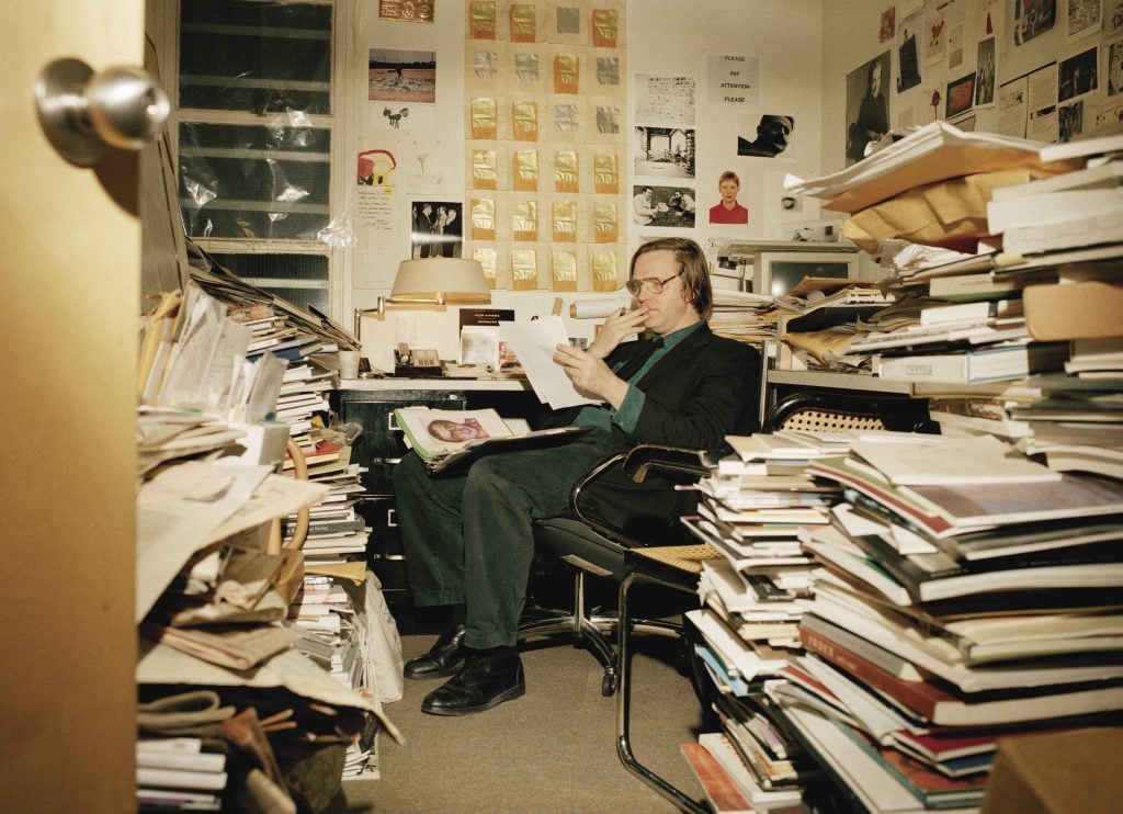 Robert Storr in his former office at the Museum of Modern Art in New York. © Jason Schmidt / Trunk Archive