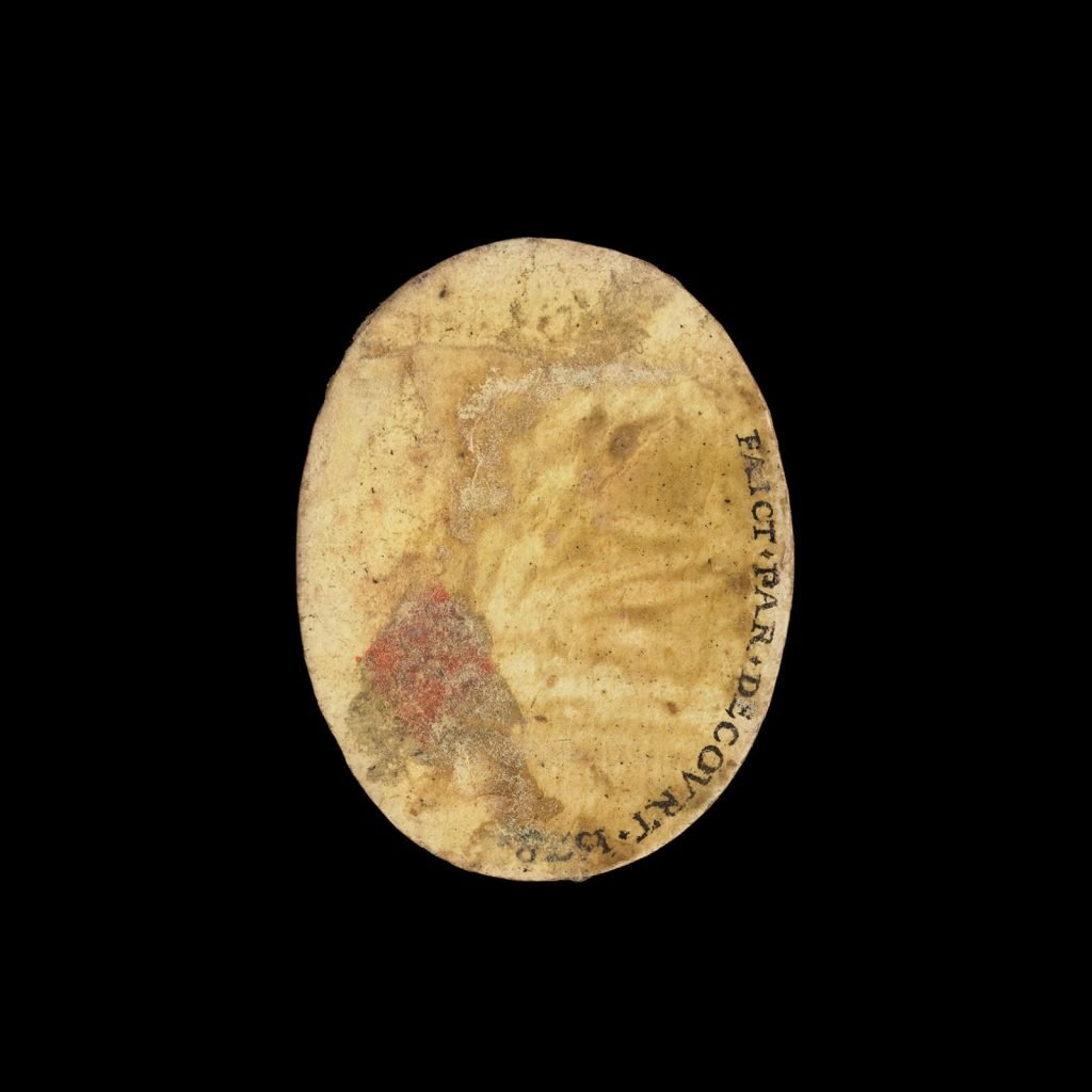 The back side of Jean Decourt's miniature portrait of Henri III, bearing the artists signature. Courtesy of Philip Mould & Company.Courtesy of Philip Mould & Company.