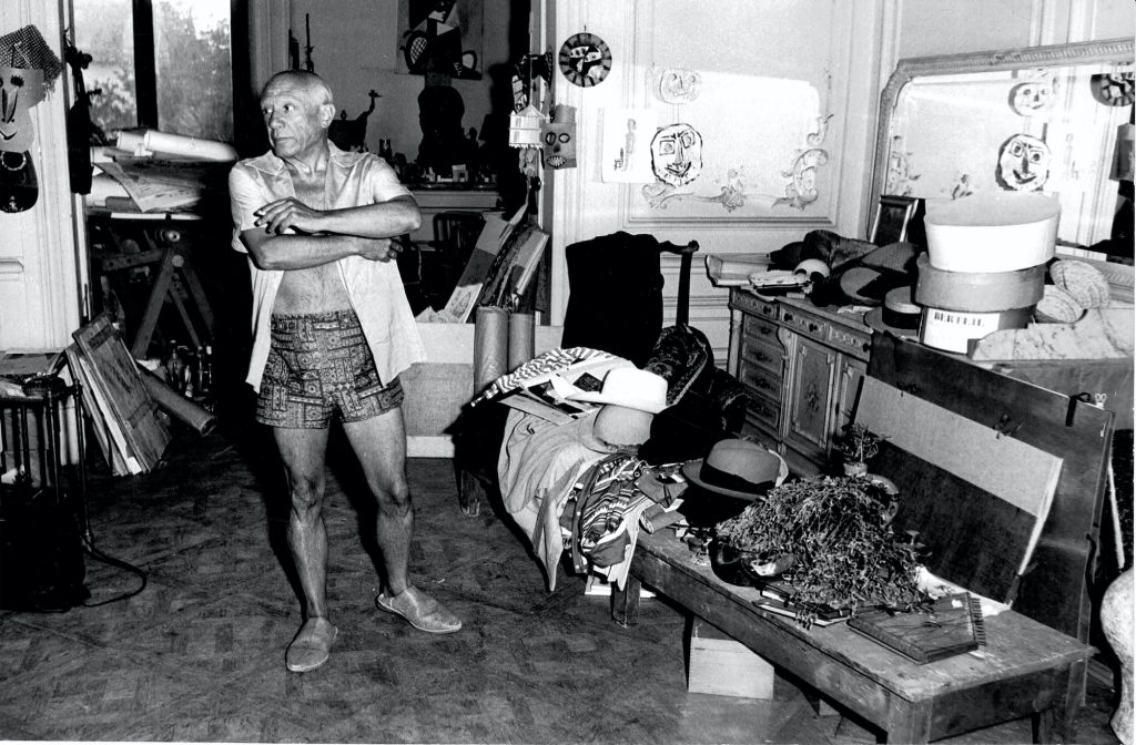 Picasso in the salon at Villa La Californie in Cannes, France. Courtesy of Bailly Gallery.