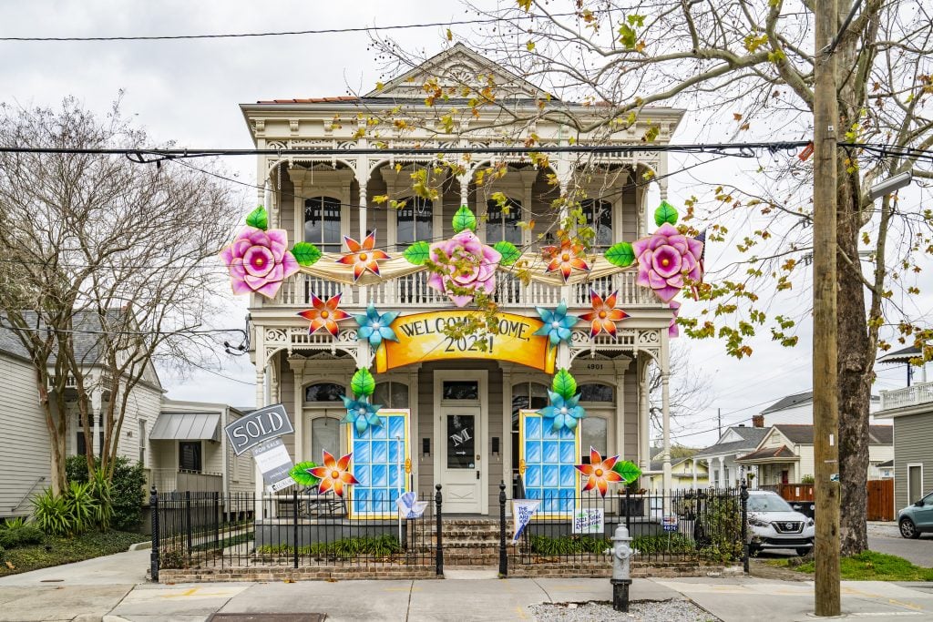 A Total Renovation Mardi Gras house float with decorations sponsored by Krewe of Red Beans. Photo by Erika Goldring/Getty Images.