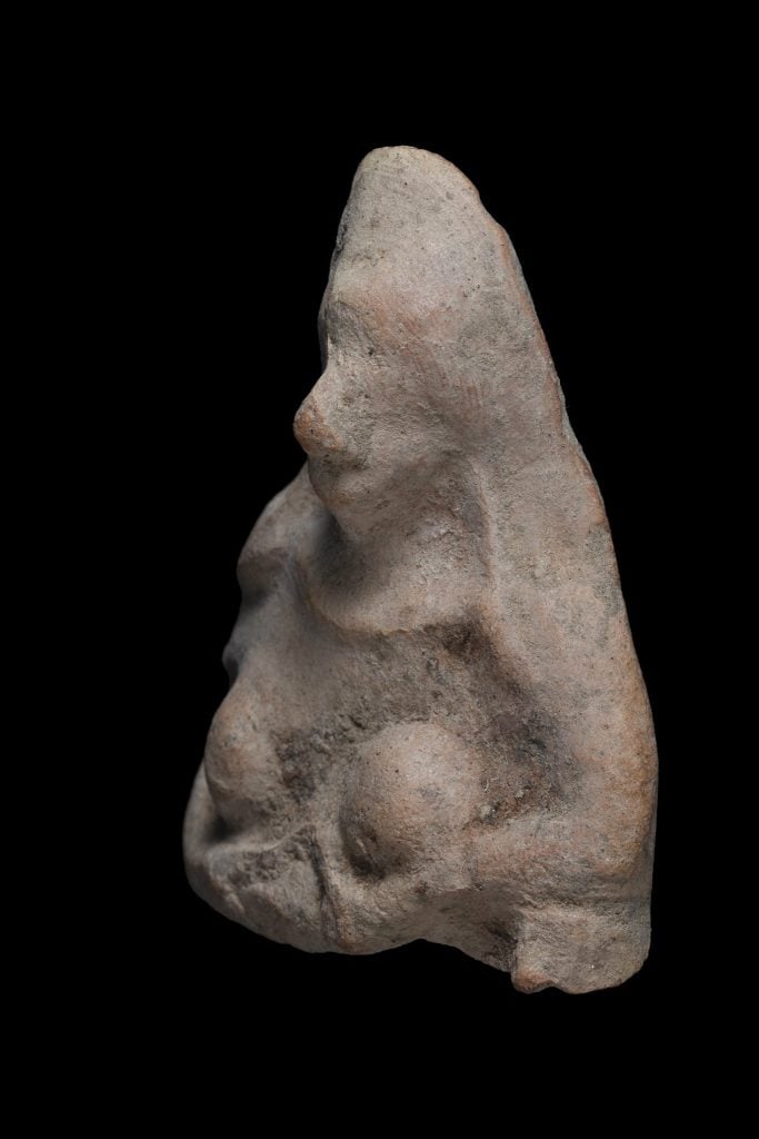 An ancient figurine discovered in southern Israel. Courtesy of the Israel Antiquities Authority.