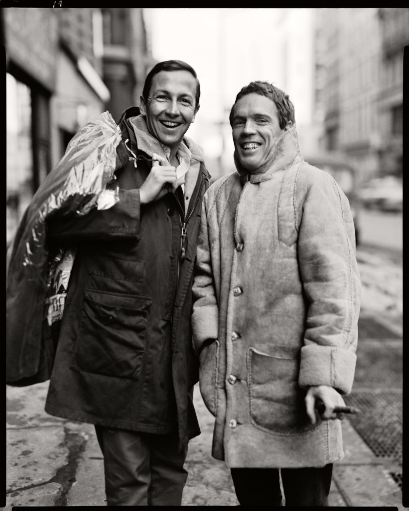 Alex Hay, on the right, with Robert Rauschenberg. The two were close friends and collaborators throughout the 1960s. Richard Avdeon, Robert Rauschenberg and Alex Hay, artists, New York, January 19, 1965. © The Richard Avedon Foundation.