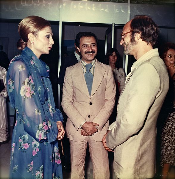 From left: Empress Farah Pahlavi, founding patron of TMoCA; Kamran Diba, founding architect and director of TMoCA; and David Galloway, founding curator of TMoCA. Courtesy of Kamran Diba.
