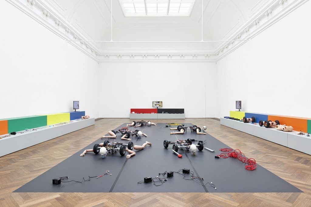 Geumhyung Jeong, "Homemade RC Toy," installation view, Kunsthalle Basel, 2019. Photo: Philipp Hänger.
