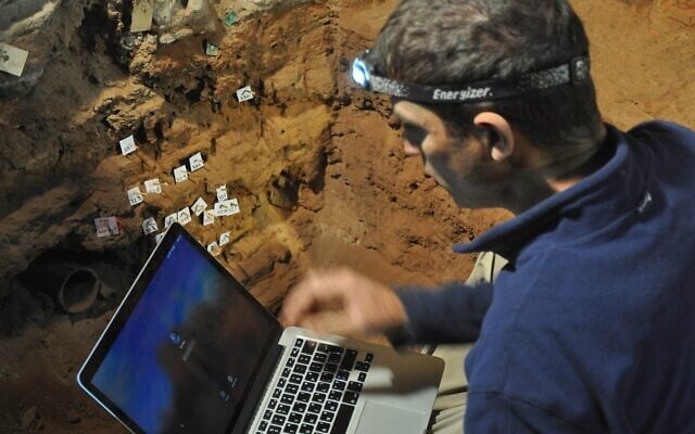 Ron Shaar testing for paleomagnestisim at Wonderwerk Cave. Photo courtesy of Michael Chazan.
