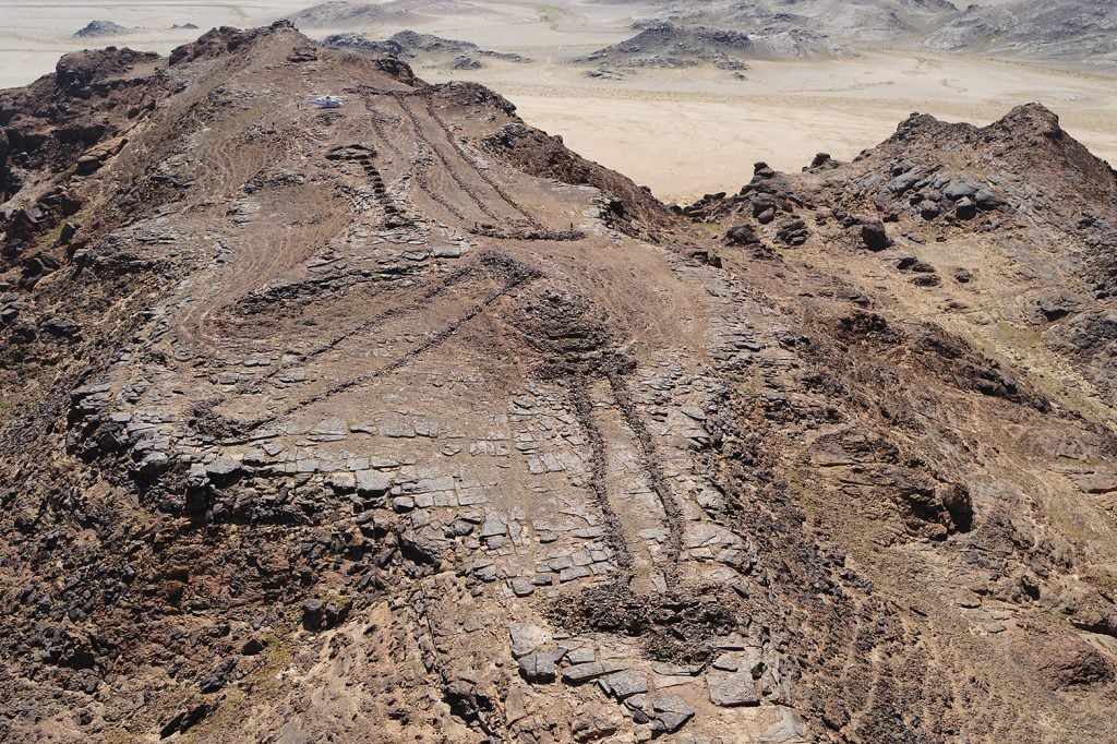 Three monumental mustatils and a later funerary ‘pendant’ located atop a rocky outcrop on the border of Khaybar and AlUla counties. Photo courtesy of the Royal Commission for AlUla.