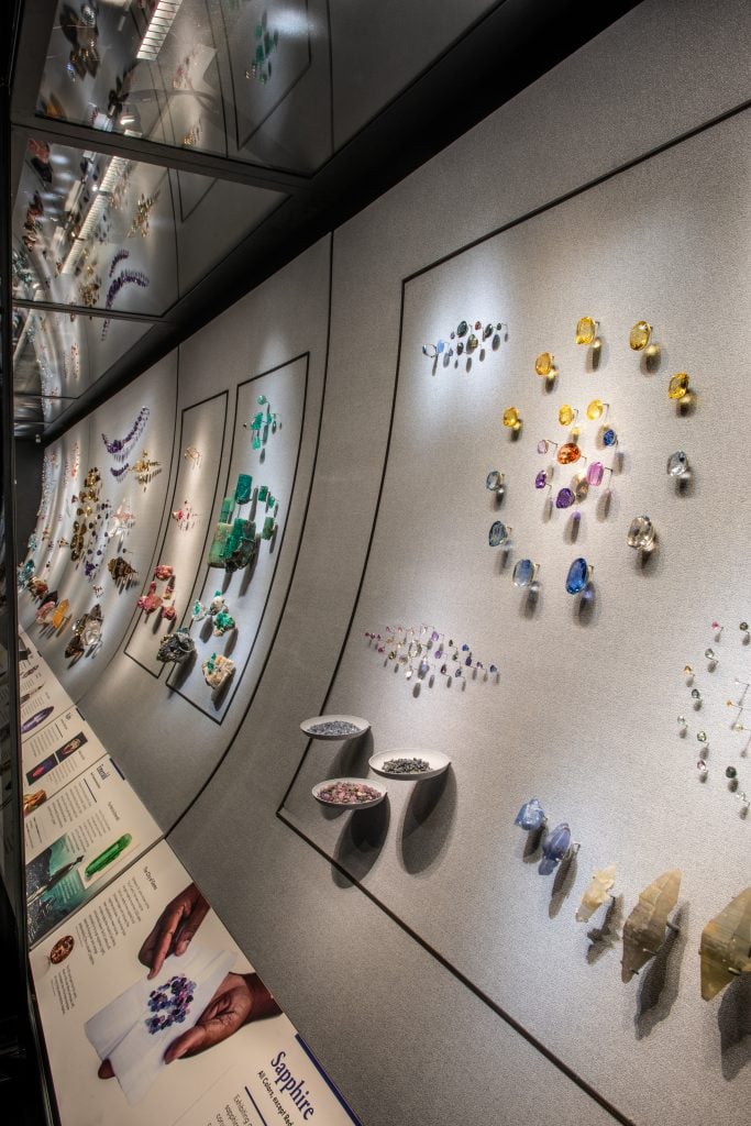 The Gems Hall displays nearly 2,500 objects from the museum’s collection. These include precious stones, carvings, and stunning jewelry from around the world that were fashioned from naturally beautiful minerals. Photo by D. Finnin, ©American Museum of Natural History.