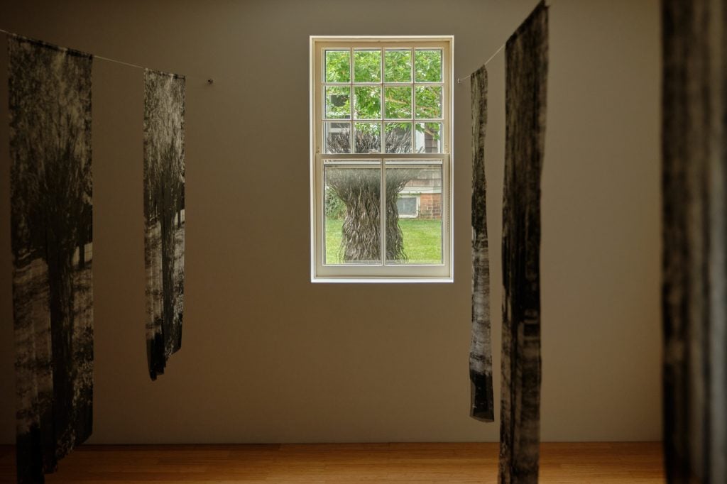 Maren Hassinger, <i>The Window</i> (detail, 2021). Dia Bridgehampton, New York. © Maren Hassinger. Photo: Don Stahl.