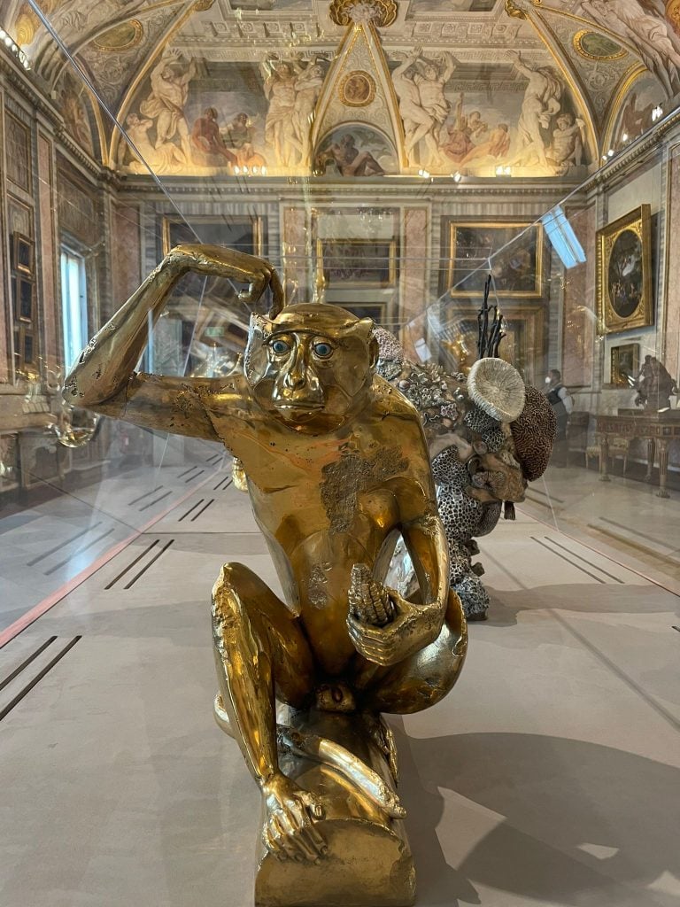 "Damien Hirst: Archaeology Now" at the Galleria Borghese, installation view. Photo ©Galleria Borghese Ministero della Cultura ©Damien Hirst and Science Ltd. All rights reserved DACS 2021/SIAE 2021.