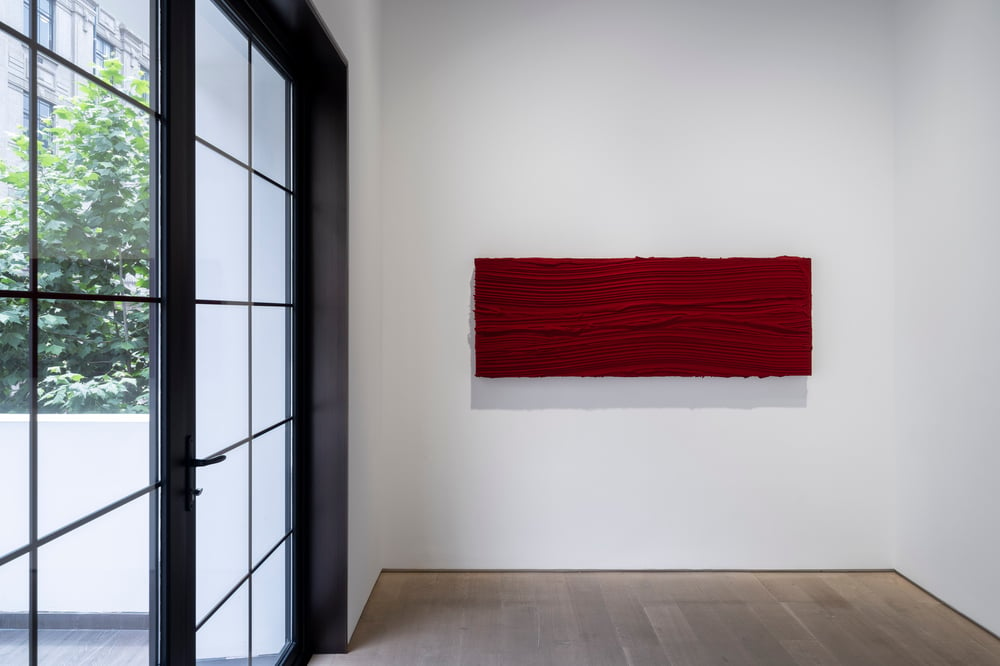 James Martin, "Untitled (Quinacridone scarlet)" (2021). Photo courtesy Lisson Gallery.