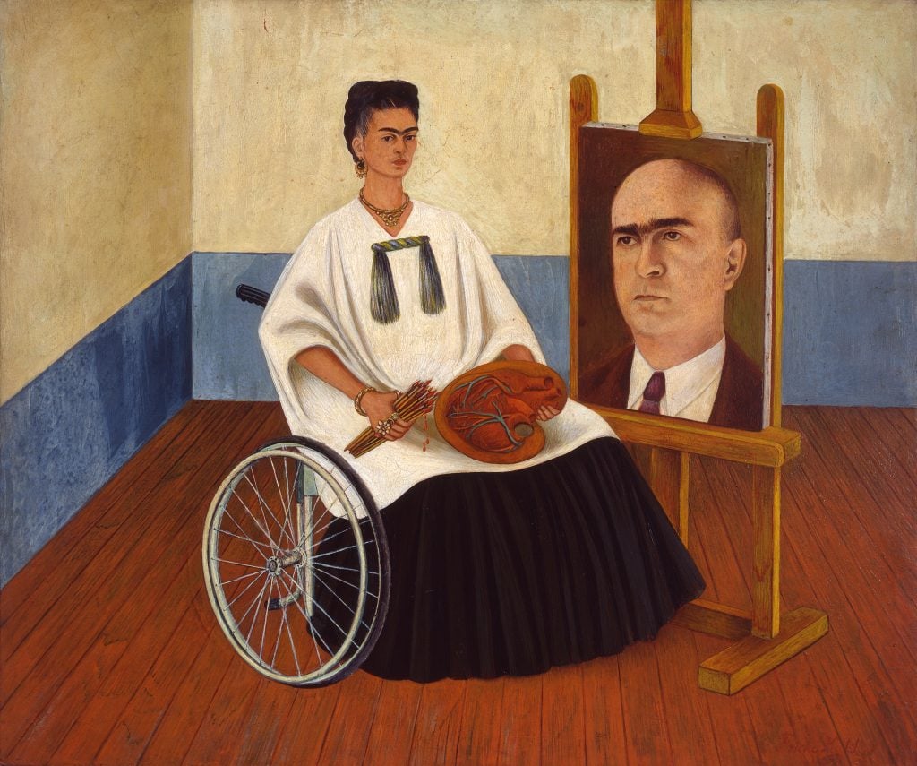 Frida Kahlo, <em>Self-portrait (with Dr. Farill)</eM>, 1951. Photo by Rafael Doniz, courtesy Hauser & Wirth Collection Services, ©Banco de Mexico Diego Rivera Frida Kahlo Museums Trust/VG Bild-Kunst, Bonn 2021; reproduction authorized by the Instituto Nacional de Bellas Artes y Literatura, 2021.
