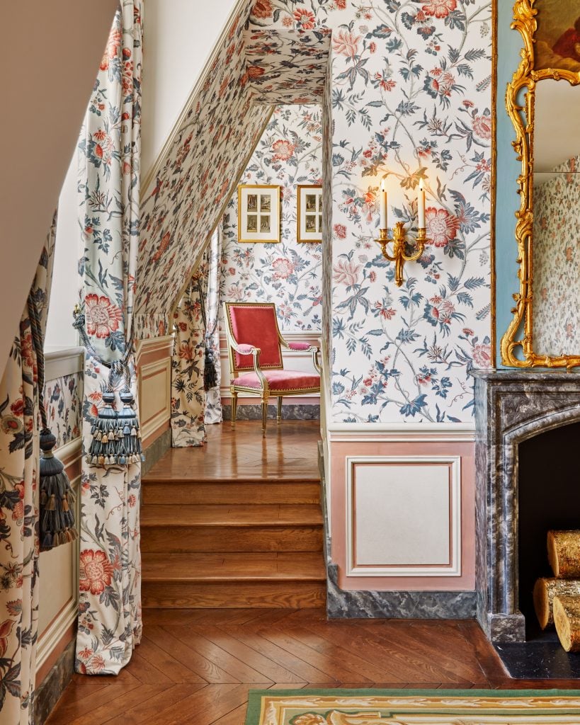 You Can Now Spend The Night Inside The Palace Versailles For A Kingly 2 000 A Night Artnet News