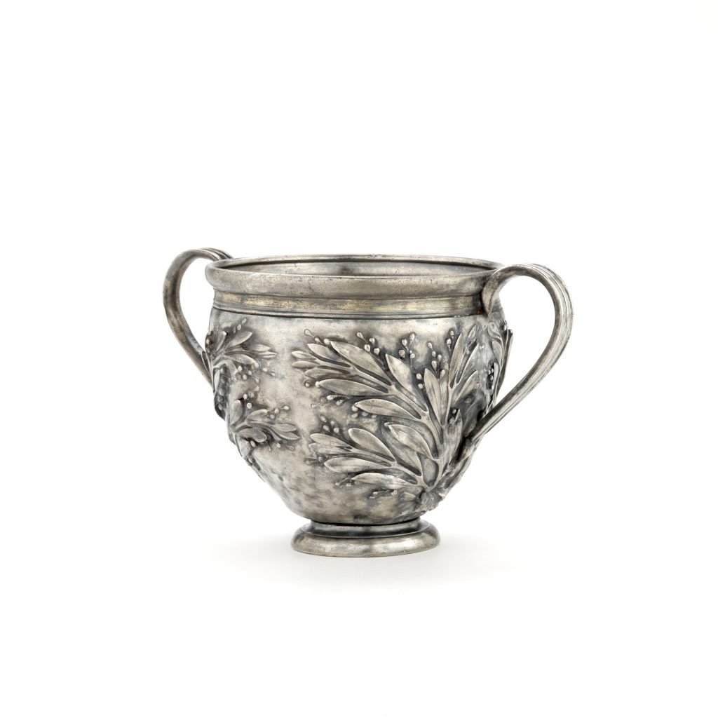 Silver cup decorated with myrtle sprays and berries (AD 1–100). Photo courtesy of the Ashmolean Museum of Art and Archaeology and the Fine Arts Museums of San Francisco