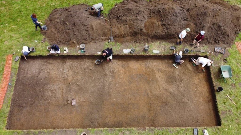 Excavations of the lost monastery founded by Queen Cynethryth. Photo courtesy of the University of Reading.
