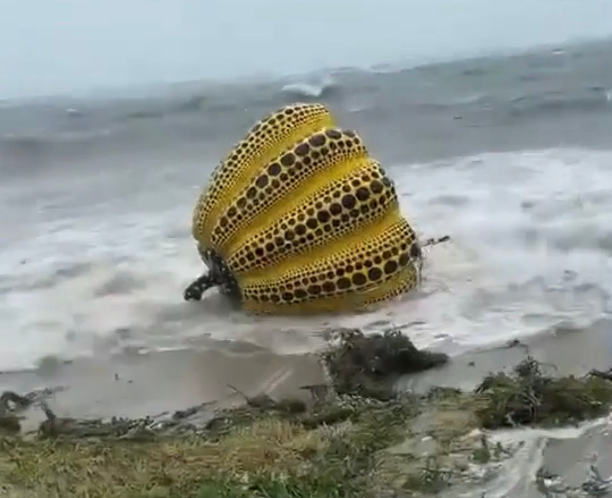 Daily digest: The first Yayoi Kusama pumpkin toppled by a typhoon