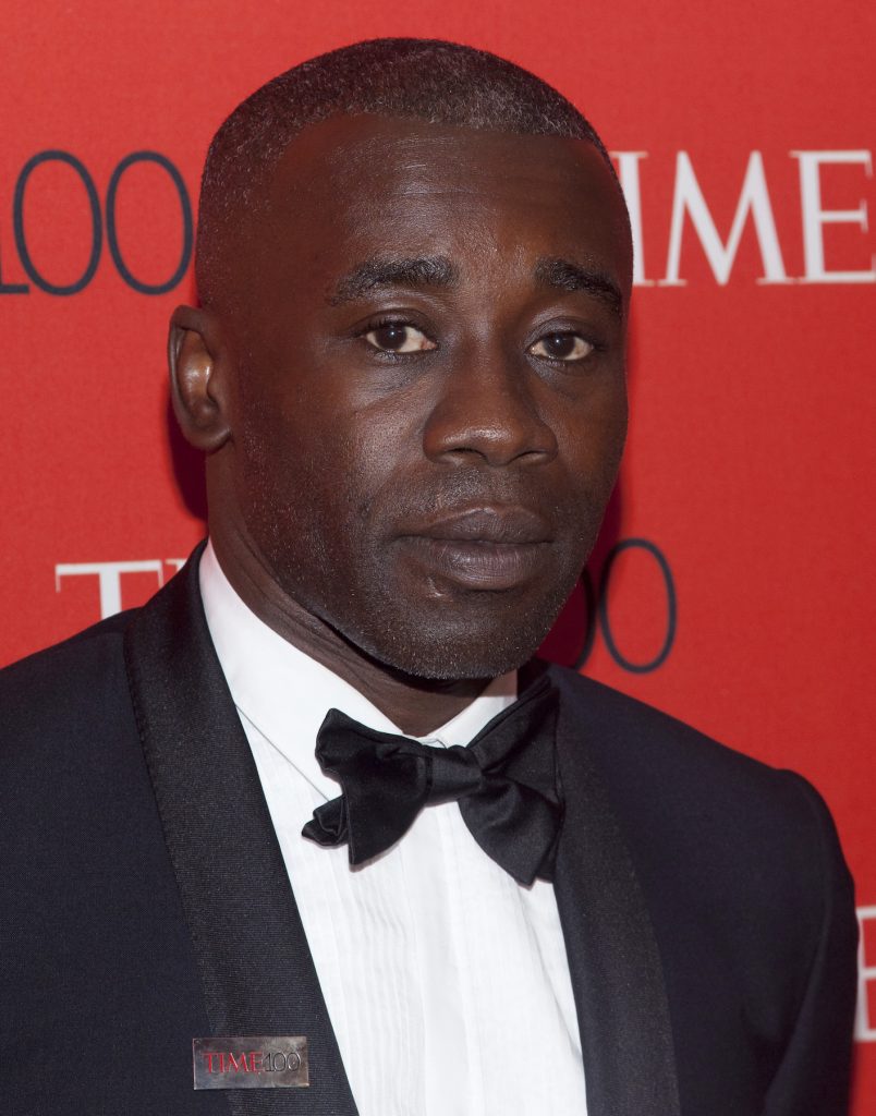 Chris Ofili at "TIME 100 Gala, TIME's 100 Most Influential People In The World" at Jazz at Lincoln Center in New York City. Photograph by Lars Niki. Courtesy of Getty Images.