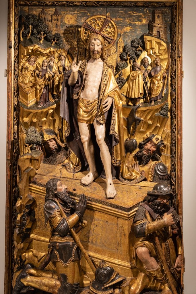 Attributed to Gil de Siloe, <em> The Resurrection</em> (ca. 1480–1500). Photo by Alfonso Lozano, courtesy of the Hispanic Society of America.