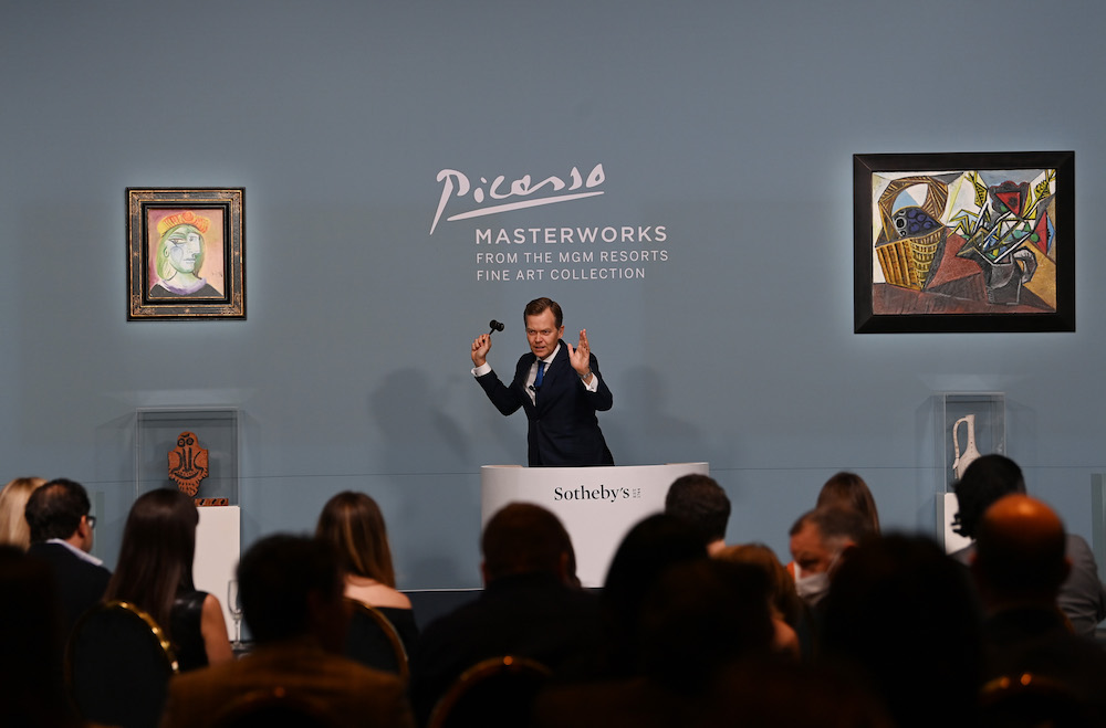 LAS VEGAS, NEVADA - OCTOBER 23: Sotheby's chairman and auctioneer Oliver Barker during the auction of Picasso: Masterworks from the MGM Resorts Fine Art Collection on October 23, 2021 in Las Vegas, Nevada. (Photo by Denise Truscello/Getty Images for Sotheby's)