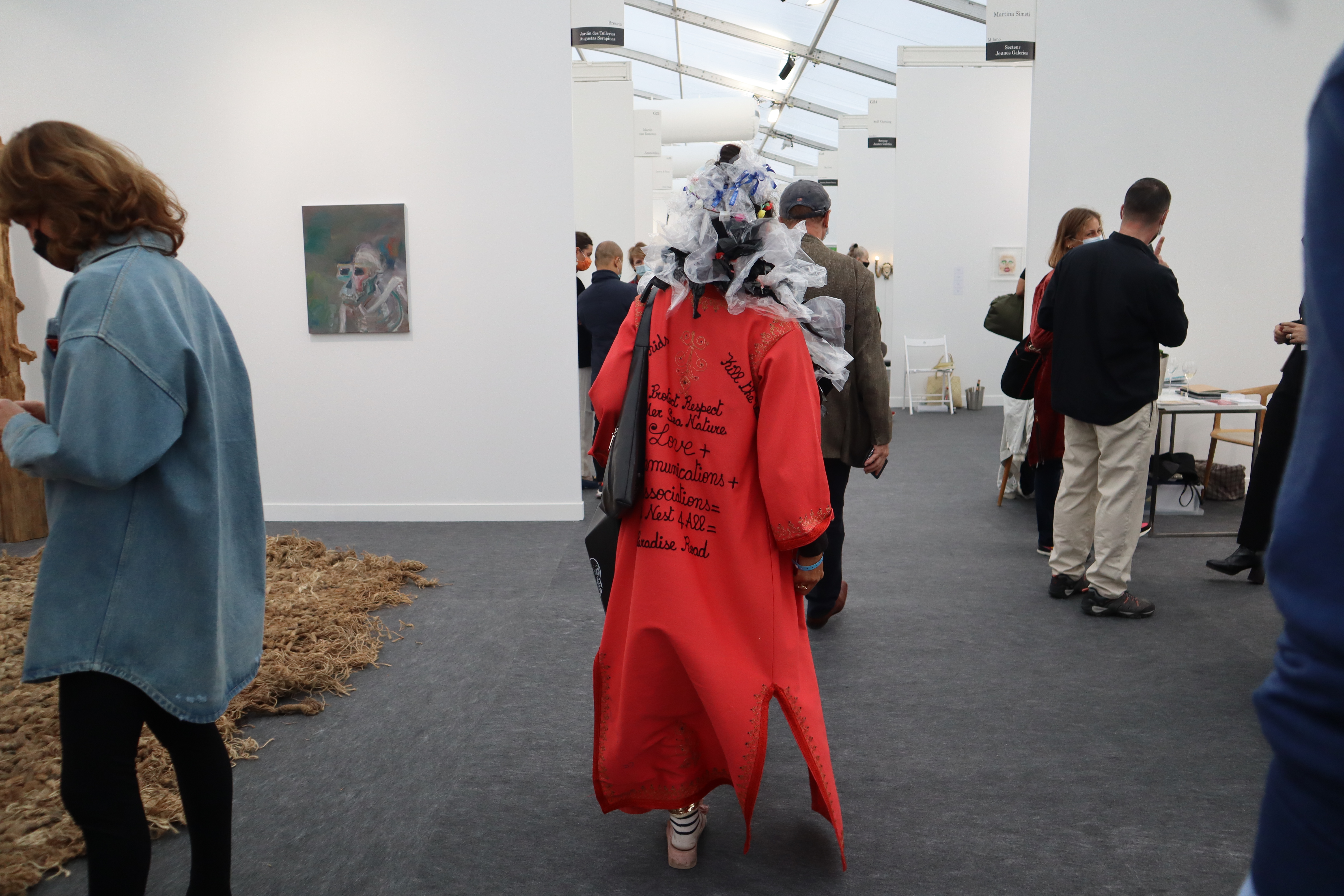 The FIAC Fair Plunges Back Into Paris, Finding a Market That Is Healthy, If Not So Thirsty for Trophy Works - Vimarsana News