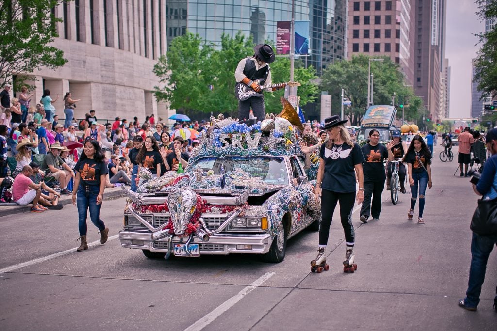 An Art Car at the Houston Art Car Parade. Photo by Morris Malakoff, courtesy of the Orange Show Center for Visionary Art, Houston.