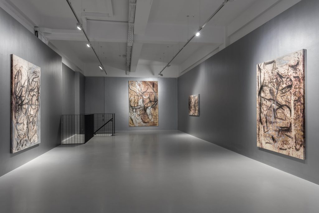 Installation view “Peppi Bottrop: Jungle Rapture” 2021. Photography by Mark Blower. Courtesy of the artist and Pilar Corrias, London