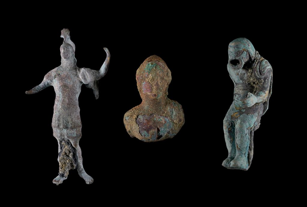 Bronze figurines from the ships’ cargo. Photo: Dafna Gazit, Israel Antiquities Authority