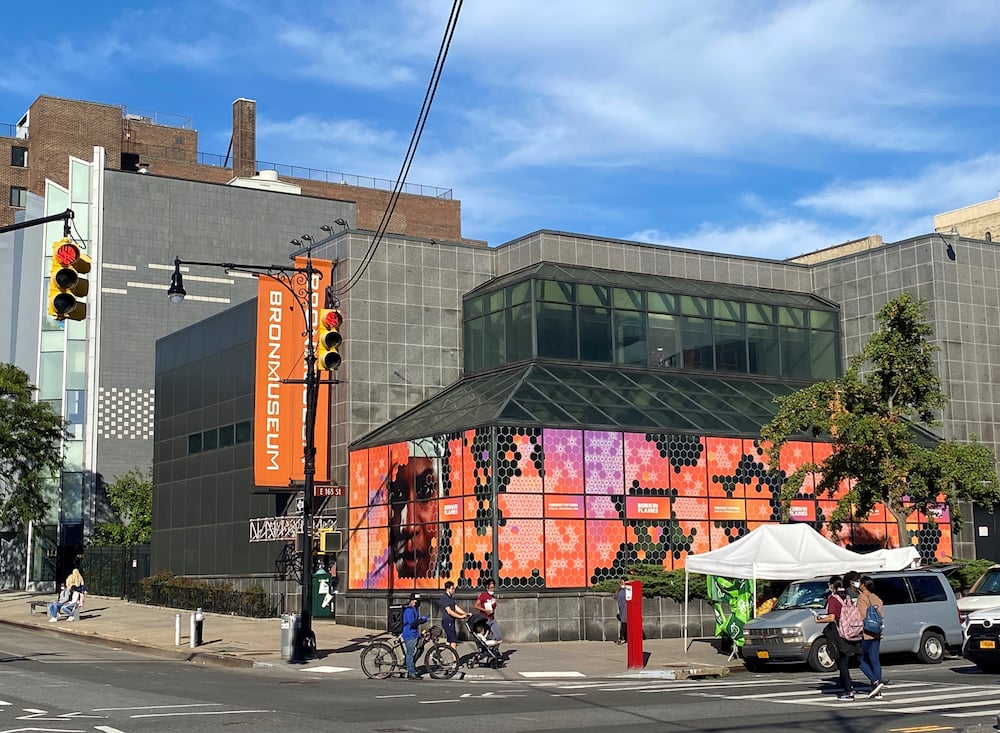 View of the Bronx Museum of the Arts on the Grand Concourse at 165th Street. Image courtesy of Marvel.