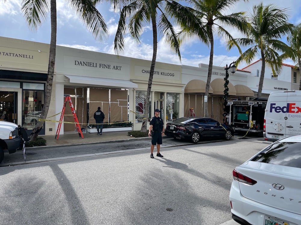 Federal Bureau of Investigation and the Internal Revenue Service raided the gallery Danieli Fine Art on Worth Avenue in Palm Beach, Florida. Photo by Ty Cooperman.