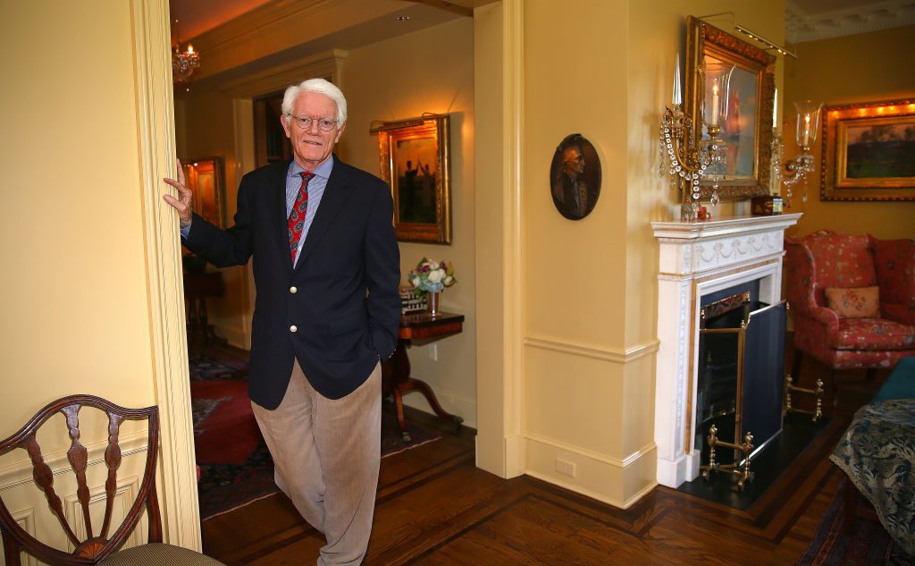 Peter Lynch, former manager of the Magellan Fund at Fidelity Investments, is photographed at home in Boston on Wednesday, June 1, 2016. Photo: Pat Greenhouse/The Boston Globe via Getty Images.