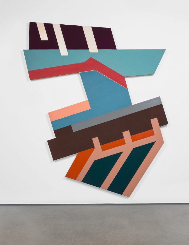 Frank Stella, Rozdol I, sold for 1.1 million USD in May 2021 on Artnet Auctions.