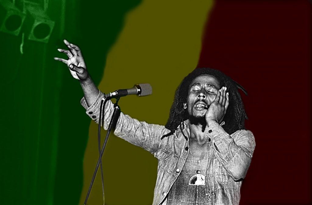 Richard E. Aaron, Bob Marley Colorized Background (1974). Courtesy of Globe Photos.
