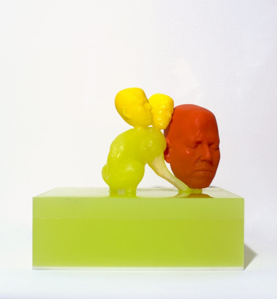 <em>Small Red Yellow Yellow Green </em>(2014–18) is among the pigmented resin and acrylic works on view at Marc Straus. Each head in each sculpture is modeled on Pondick's own. Photo: Marc Straus, New York © Rona Pondick.