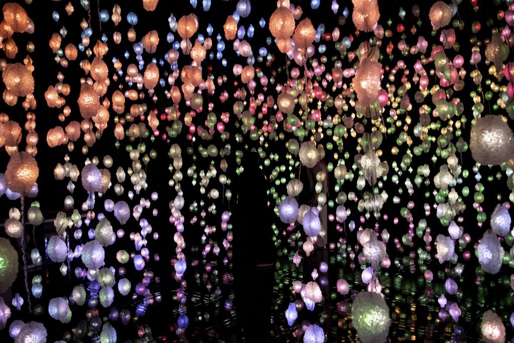 1_Pipilotti Rist_Your Brain to Me, My Brain to You Installation_Courtesy Qatar Museums