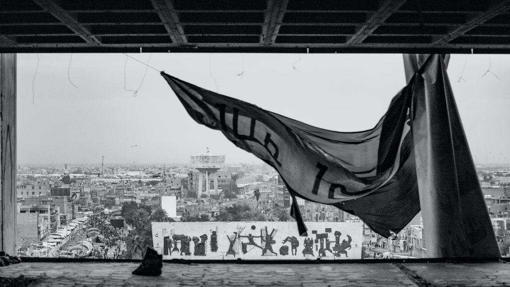 A view of Tahrir Square from inside the building of the Turkish restaurant, which was taken over by revolutionaries, 2019. Ayman Al-Amiri.