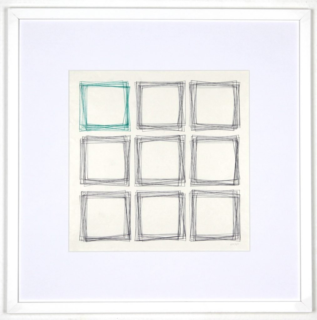Vera Molnár, 9 quasi-carrés (ref. 85A) (1985). Courtesy Galerie Oniris–Rennes.