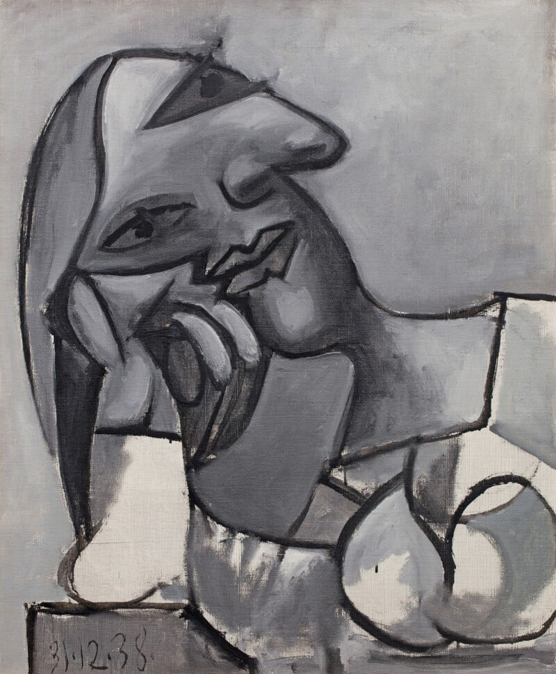 Pablo Picasso, <i>Buste de femme accoudée, gris et blanc</i> (1938). Courtesy of Sotheby's.